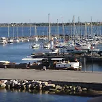 Port Rive Gauche Iona Marseillan (Herault)