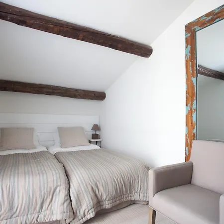 Port Rive Gauche Iona 公寓 *